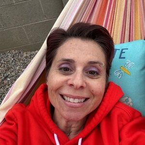 Meet your Posher, Alison